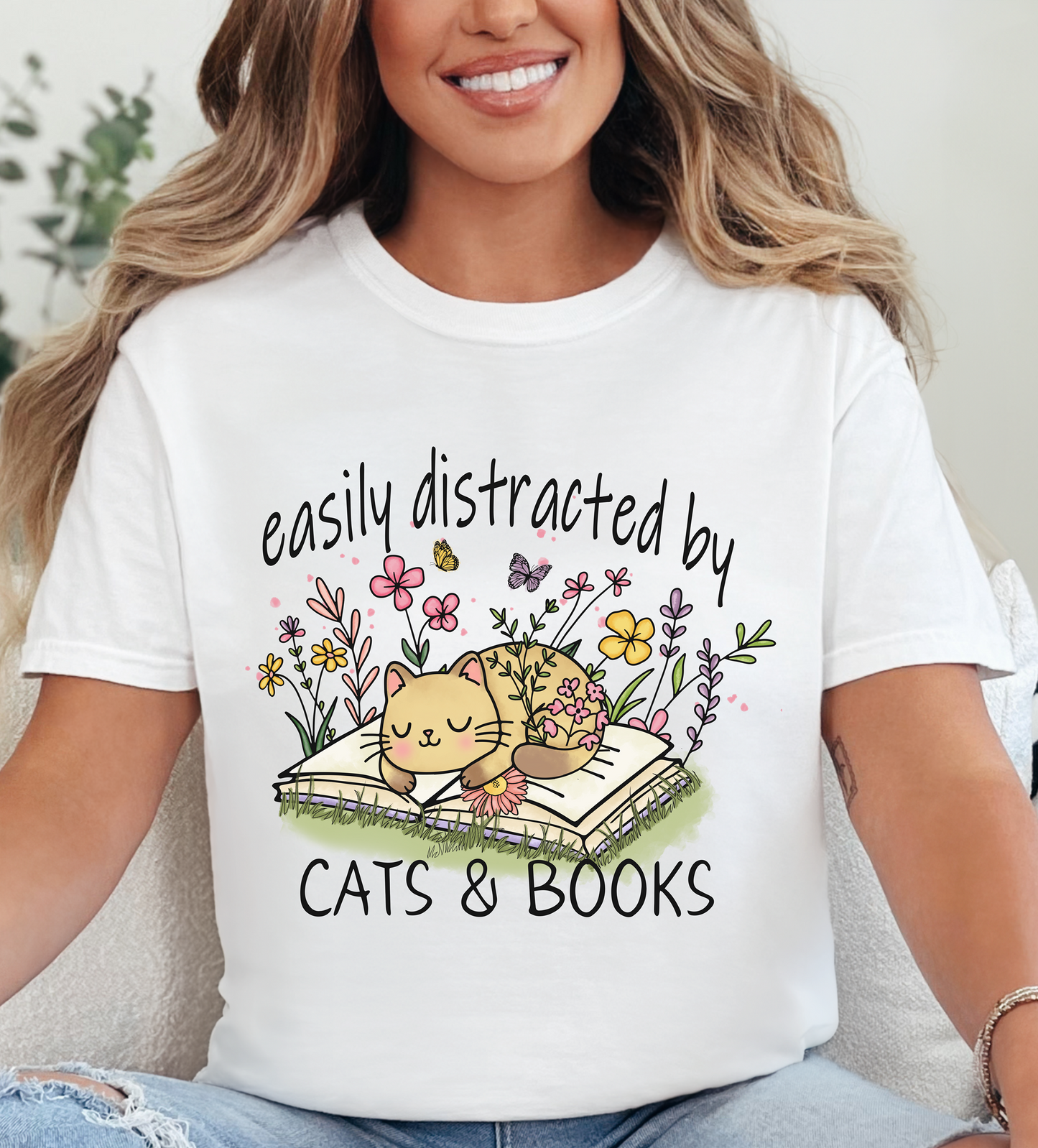 UNISEX CUTE CAT AND BOOKS TSHIRT BOOKWORM TEE GIFT