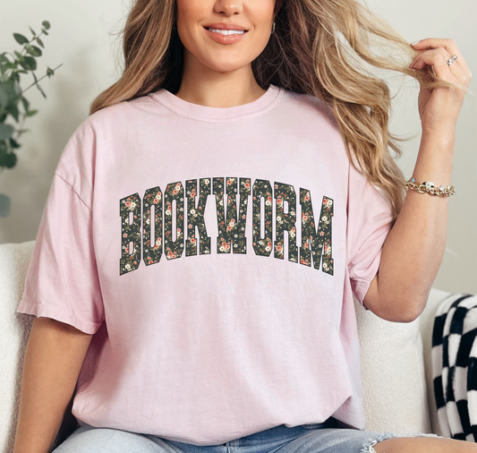 UNISEX BOOK LOVERS TEE BOOKWORM TSHIRT FOR READERS GIFT